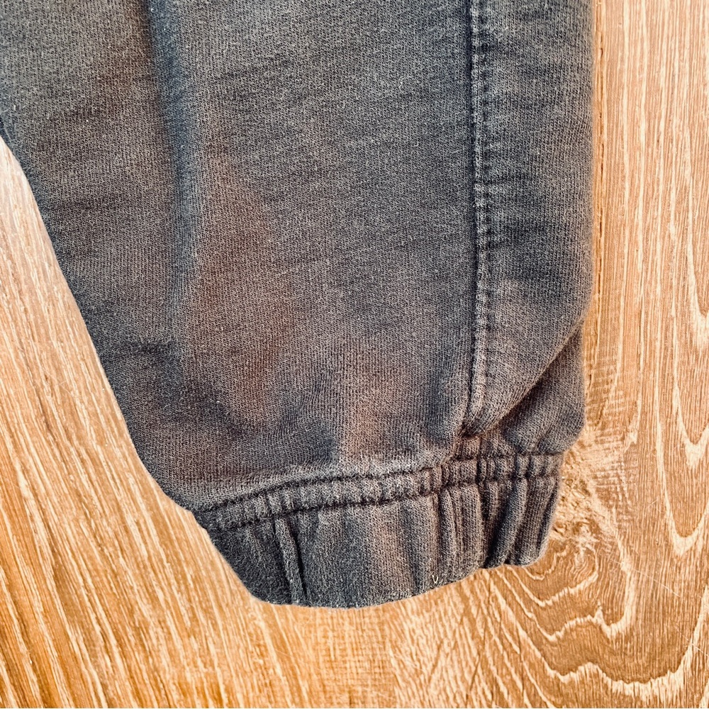 🎯3/$10 Black Sweatpants for The Class of 2025 - Picture 5 of 9